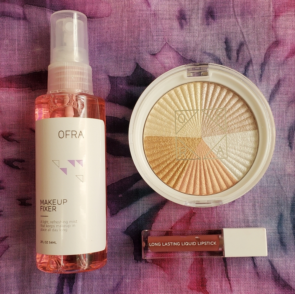 🍓5 for $2O - Ofra Beverly Hills highlighter, Makeup Fixer spray, Mocha lipstick